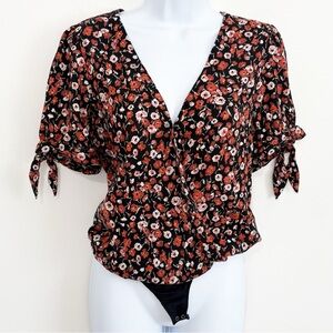 Abercrombie & Fitch Bodysuit Blouse Black and Red Floral Medium